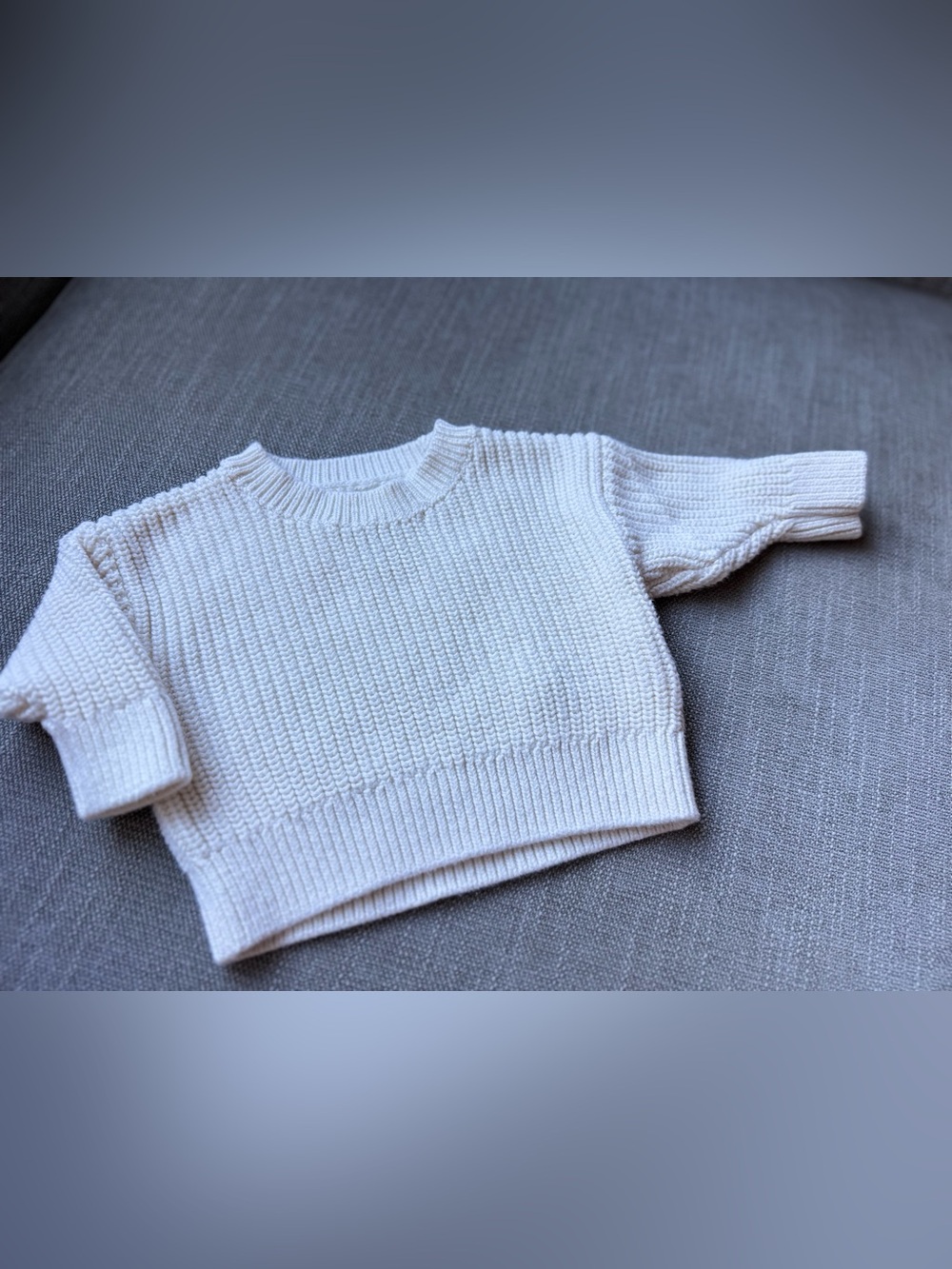 Amazon Essentials Cream Cropped Knit Sweater for Kids